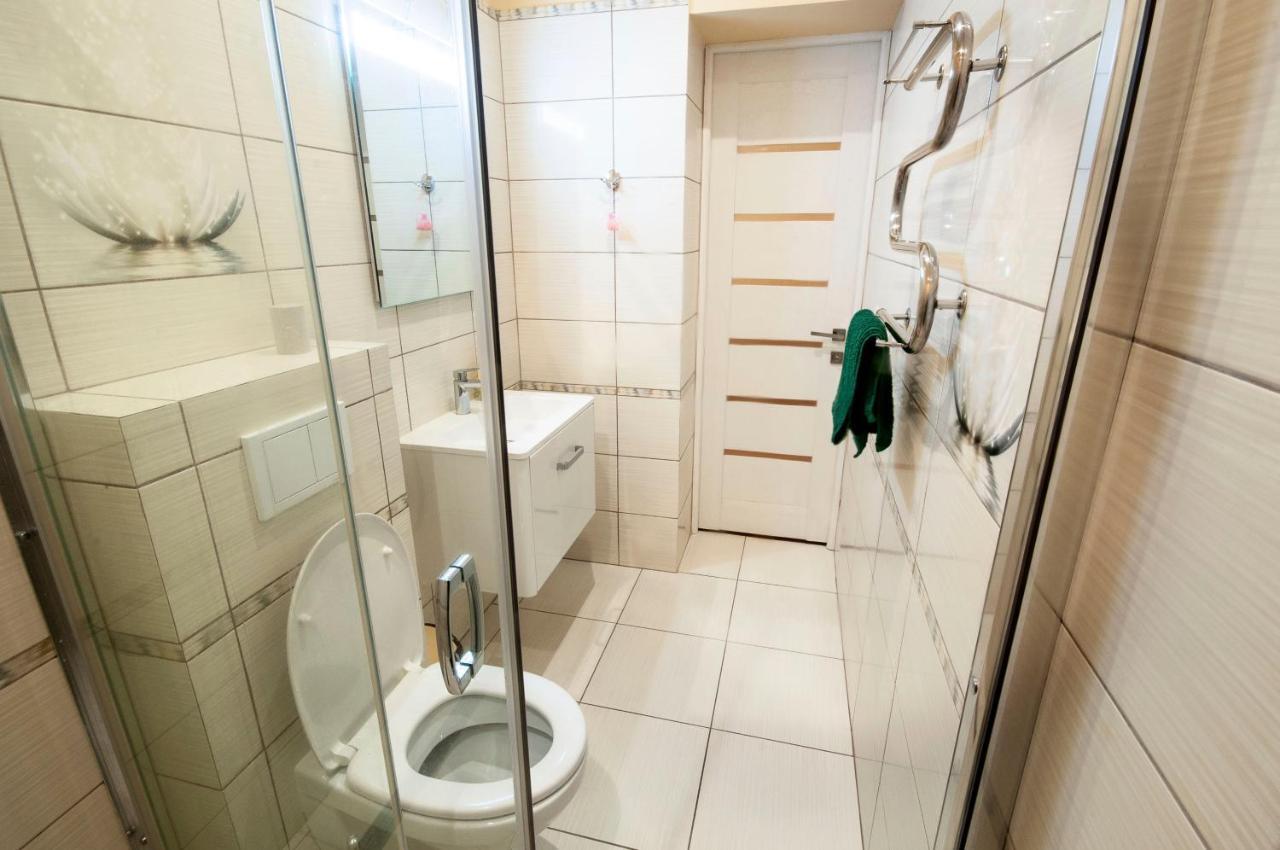 אוזהורוד Wonderful Flat On City Center מראה חיצוני תמונה