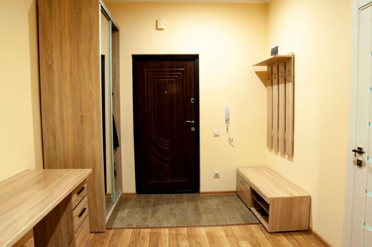 אוזהורוד Wonderful Flat On City Center מראה חיצוני תמונה